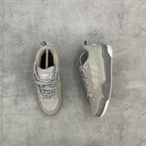 ADIDAS 2000 CINZA COM BRANCO
