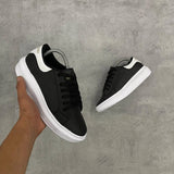 Alexander McQueen PREMIUM PRETO COM DETALHE BRANCO